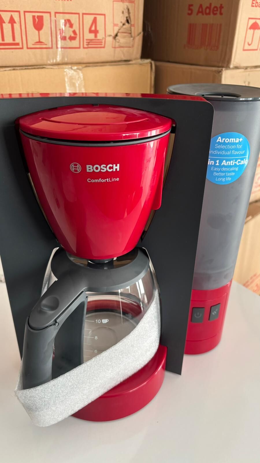 OUTLET | TKA6A044 Filtre Kahve Makinesi ComfortLine Kırmızı ÜRÜN SIFIR VE HASARSIZ (22)