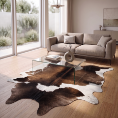 Derya Home Alacalı Üç Renkli Hakiki Dana Postu Halı 194x208 cm P29