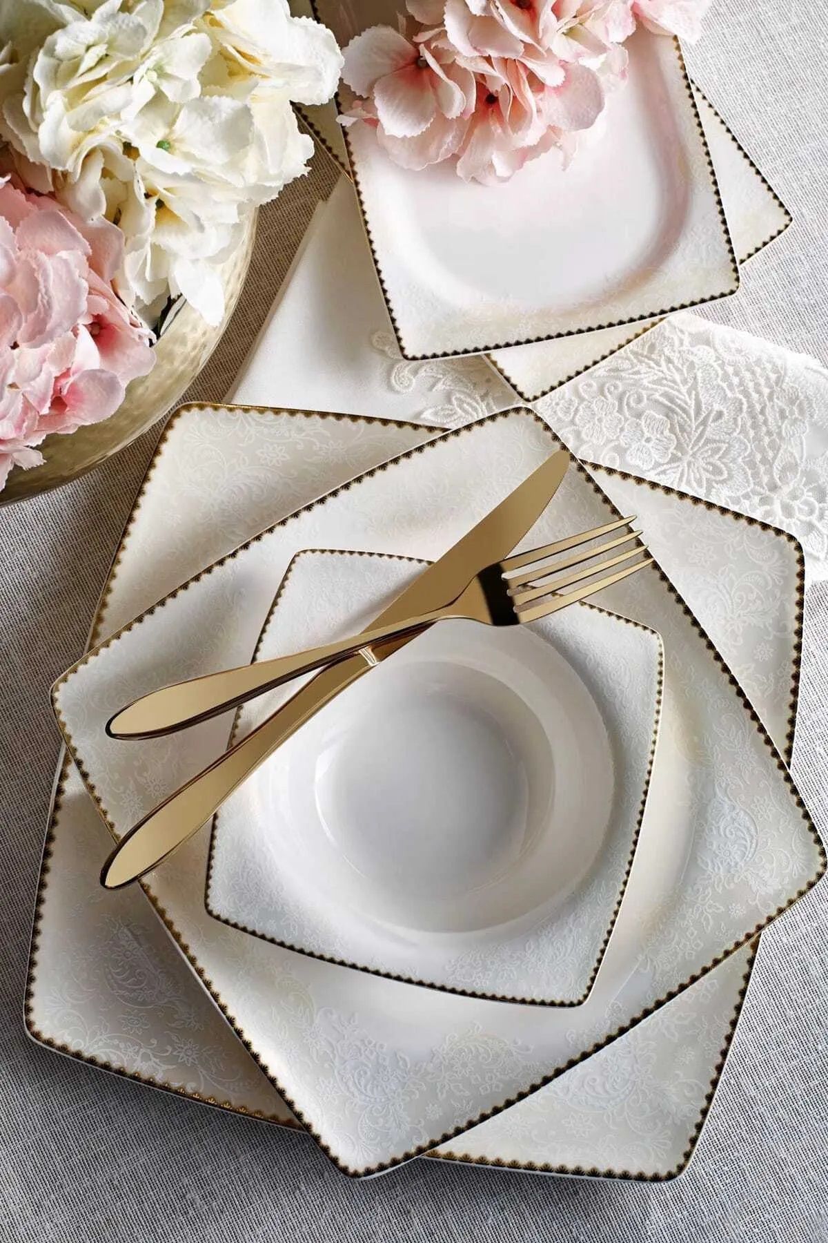 Pierre Cardin Blush 12 Kişilik Yemek Takımı